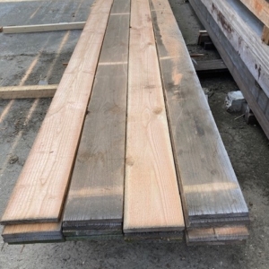 Douglas 22x200mm ruw lengte 500cm vergrijsd